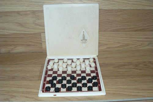 Вещи времён СССР (очень много фотографий)